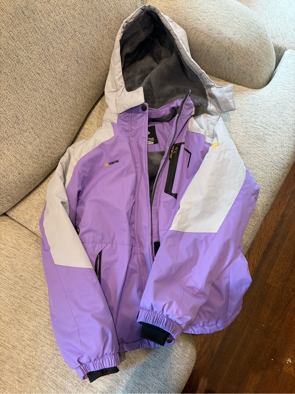 Girls waterproof & wind proof ski/snow Jacket Youth